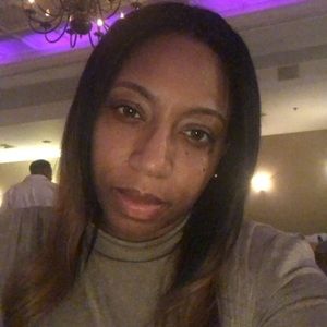 Meet your Posher, Felicia